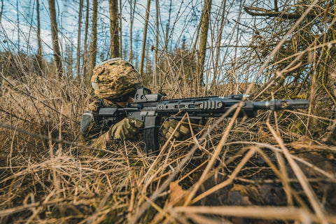 Taktisk kamouflage för AirSoft & Paintball: Vilket mönster ger dig en fördel?