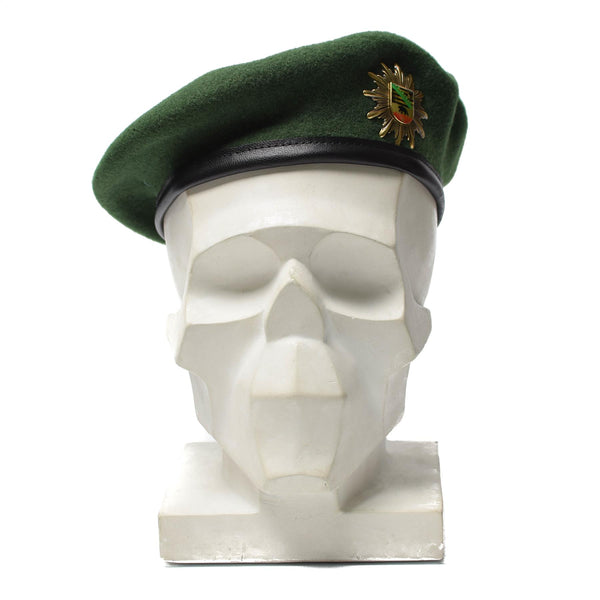 Äkta tyska polisen grön basker hatt cap ull med metall cockade insignia ny