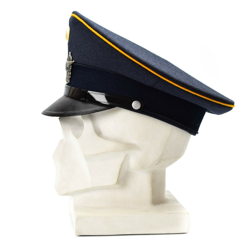 Äkta tyska arméns visirkap. Flygstyrkor militär toppade hatt luftware ny