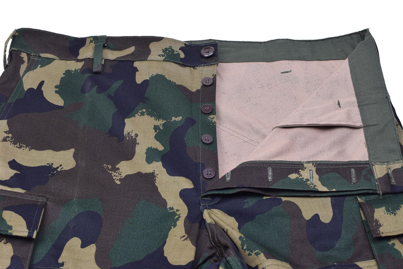 Äkta ungerska militärfält trupper byxor M1990 Woodland Camo förstärkt ny