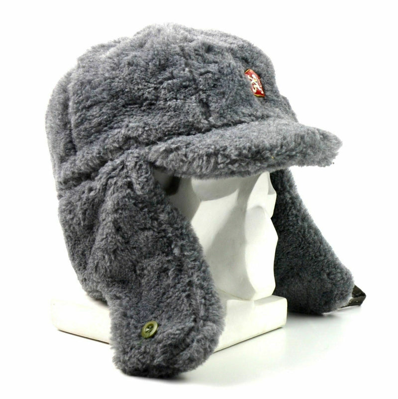 Äkta tjeckiska armé vinterkapslar ushanka grå päls varm hatt cz militär isignia