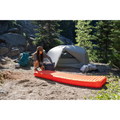 Therm-a-Rest NeoLoft Regular Bred Isolerad liggunderlag 185 x 66 cm Glöd