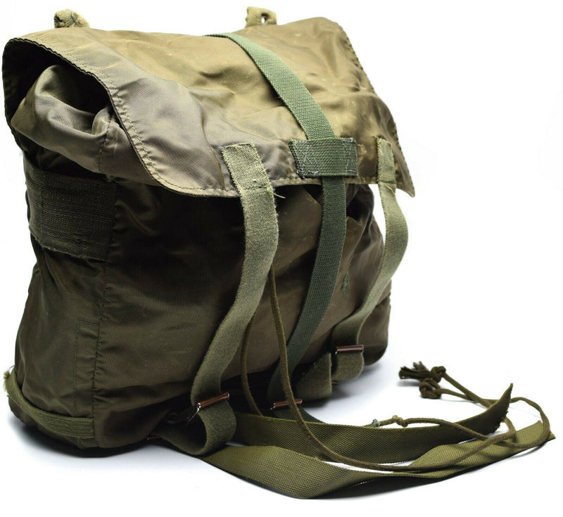 Original Österrikisk armé Combat Day Pack Military Issue Bag Haversack Olive