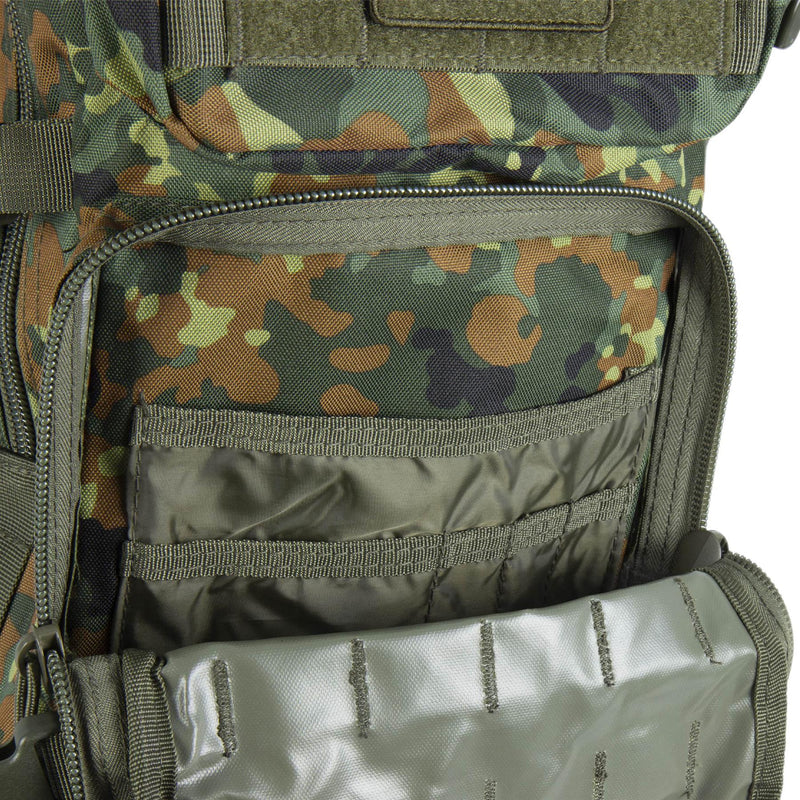 Mil-Tec U.S. Assault Trekking Ruckssack Stor 36L ryggsäck Flecktarn Daypack Väska