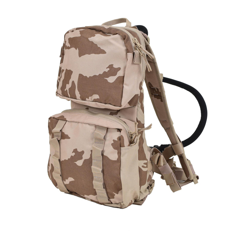 Äkta tjeckiska arméhydration av ryggsäckssystem CZ95 Desert Camouflage 3 liter nya