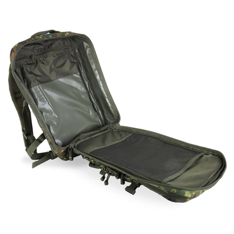 Mil-Tec U.S. Assault Trekking Ruckssack Stor 36L ryggsäck Flecktarn Daypack Väska