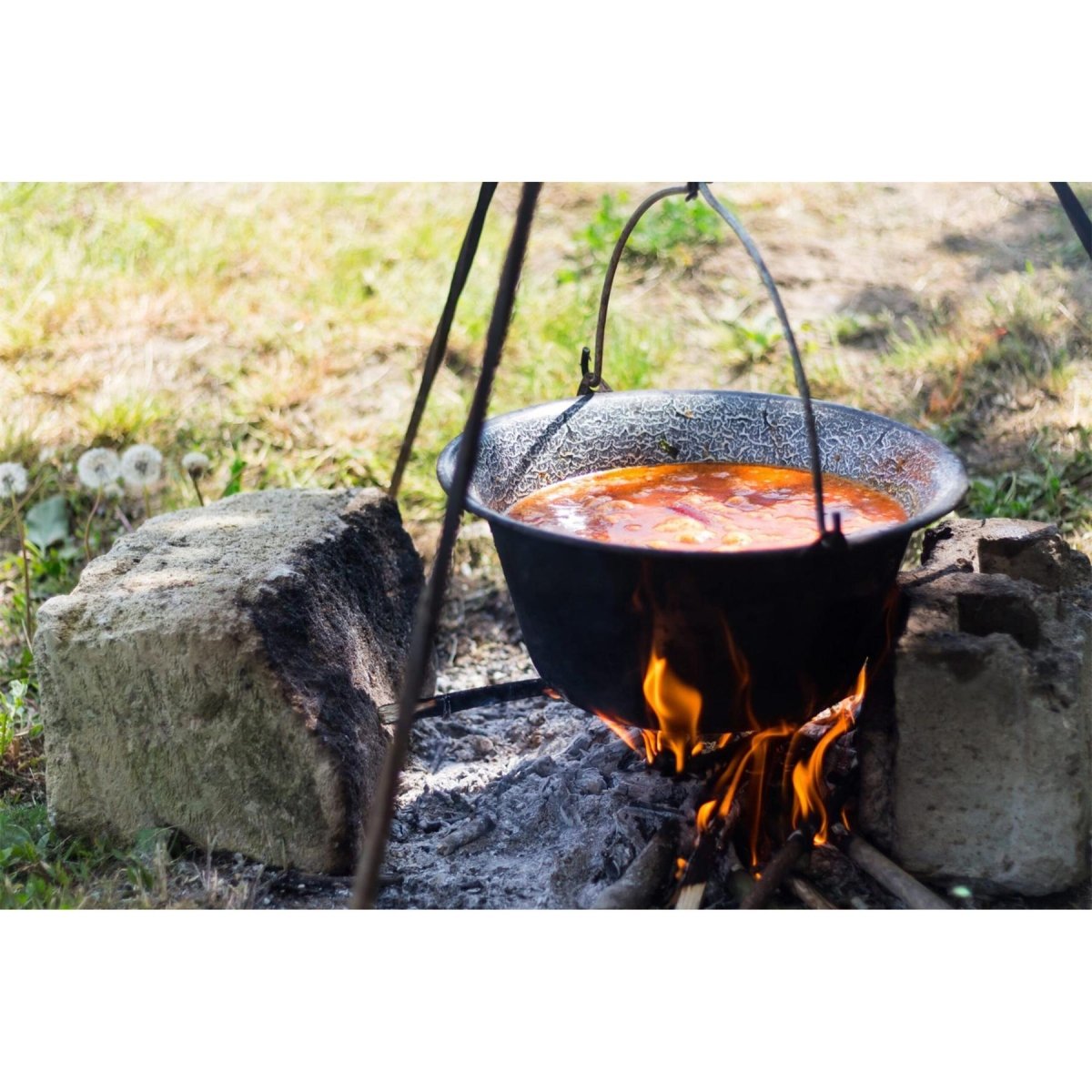 Emaljerad goulash holländsk ugn 6 liter utomhus camping eld matlagning potten ständig