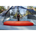 Therm-a-Rest NeoLoft Regular Bred Isolerad liggunderlag 185 x 66 cm Glöd
