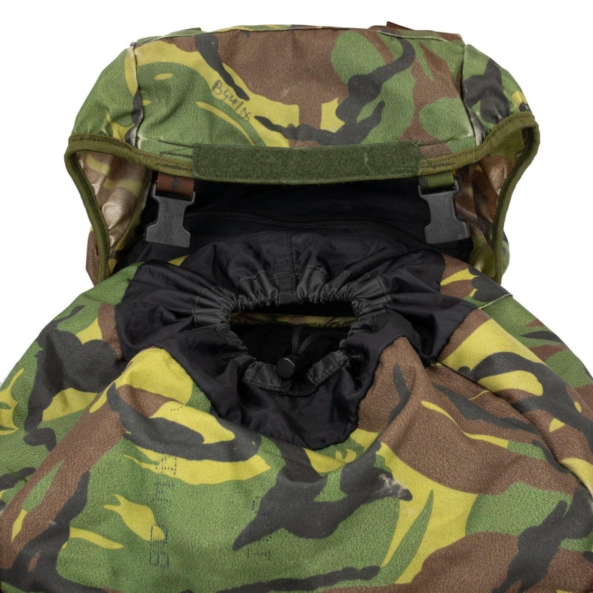 Äkta holländska armérucker DPM Woodland Combat ryggsäck 60L Tactical Daypack