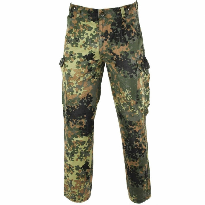 Äkta tyska armé flecktarn kamouflage stridsbyxor med flera säkra fickor för utomhus- och militärbruk.