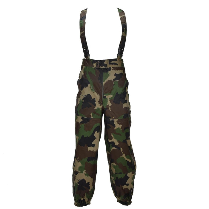 Äkta ungerska militära vattentäta byxor Field Rain Army M93 Camo - GoMilitar