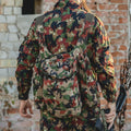 Äkta schweiziska arméryggsäck Schweiz Alpen Camo Snicker Rucksack W Suspenders