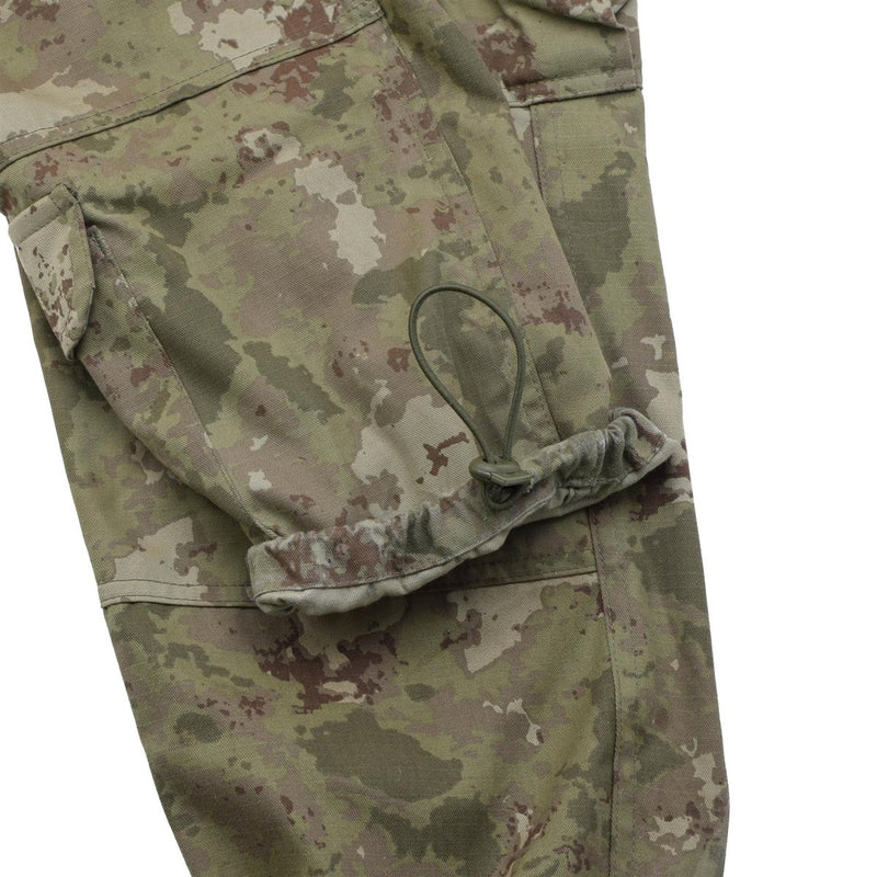Äkta turkiska militära AG18 -fältbyxor RIPSTOP ELASTICATED ANKLES M2021 CAMO