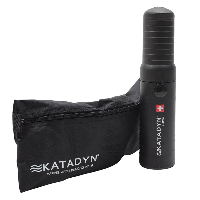 Katadyn Combi Plus bärbart vattenfilter med svart bärväska för camping och akut vattenrening.