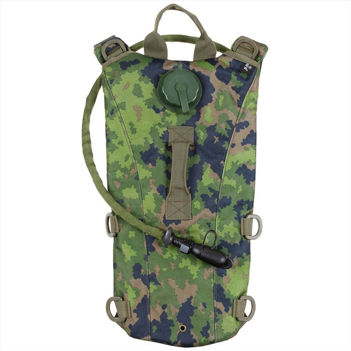 MFH Hydration Backpack 2.5L TPU Bladder Ventilated Back Padding M05 Camo - GoMilitar