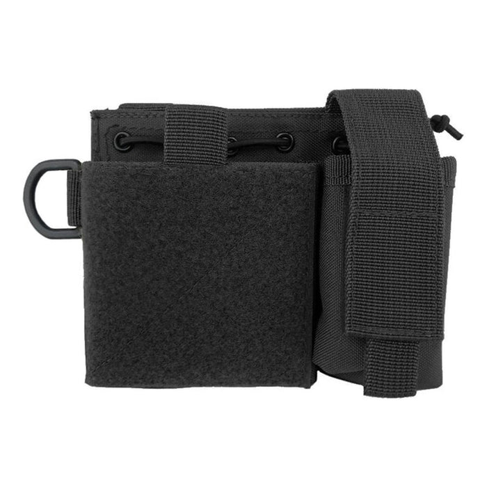 Svart MOLLE administratörsväska med flera fack, hållbar design och fästremmar för taktisk utrustningsorganisation.
