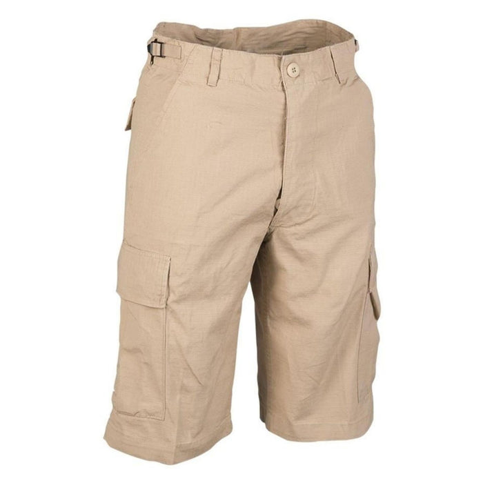 Khaki Mil-Tec U.S. Military bermudashorts med ripstop-tyg, cargofickor, bälteshällor och en förtvättad slitstark design.
