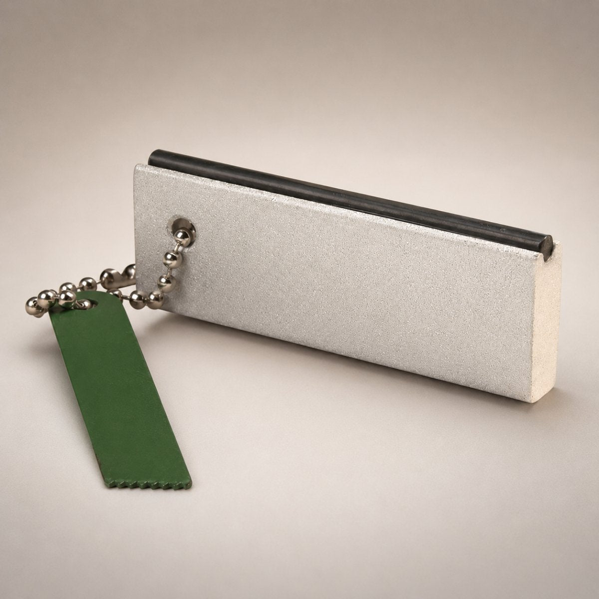 Mil-Tec Magnesium Fire Starter Compact Camping Vandring Survival Tool Grå