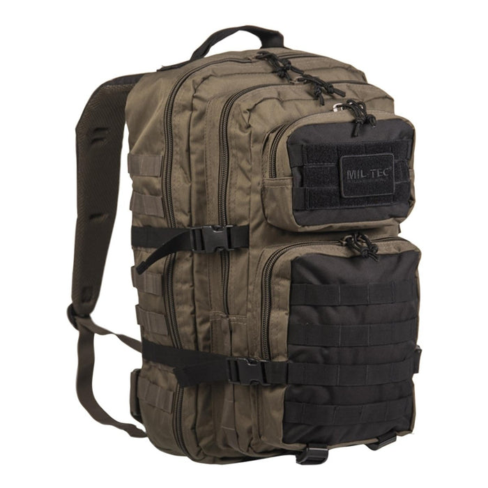 MIL-TEC U.S. Assault Ranger 20L ryggsäck i olivsvart med MOLLE-system och vadderade remmar för vandring och vandring