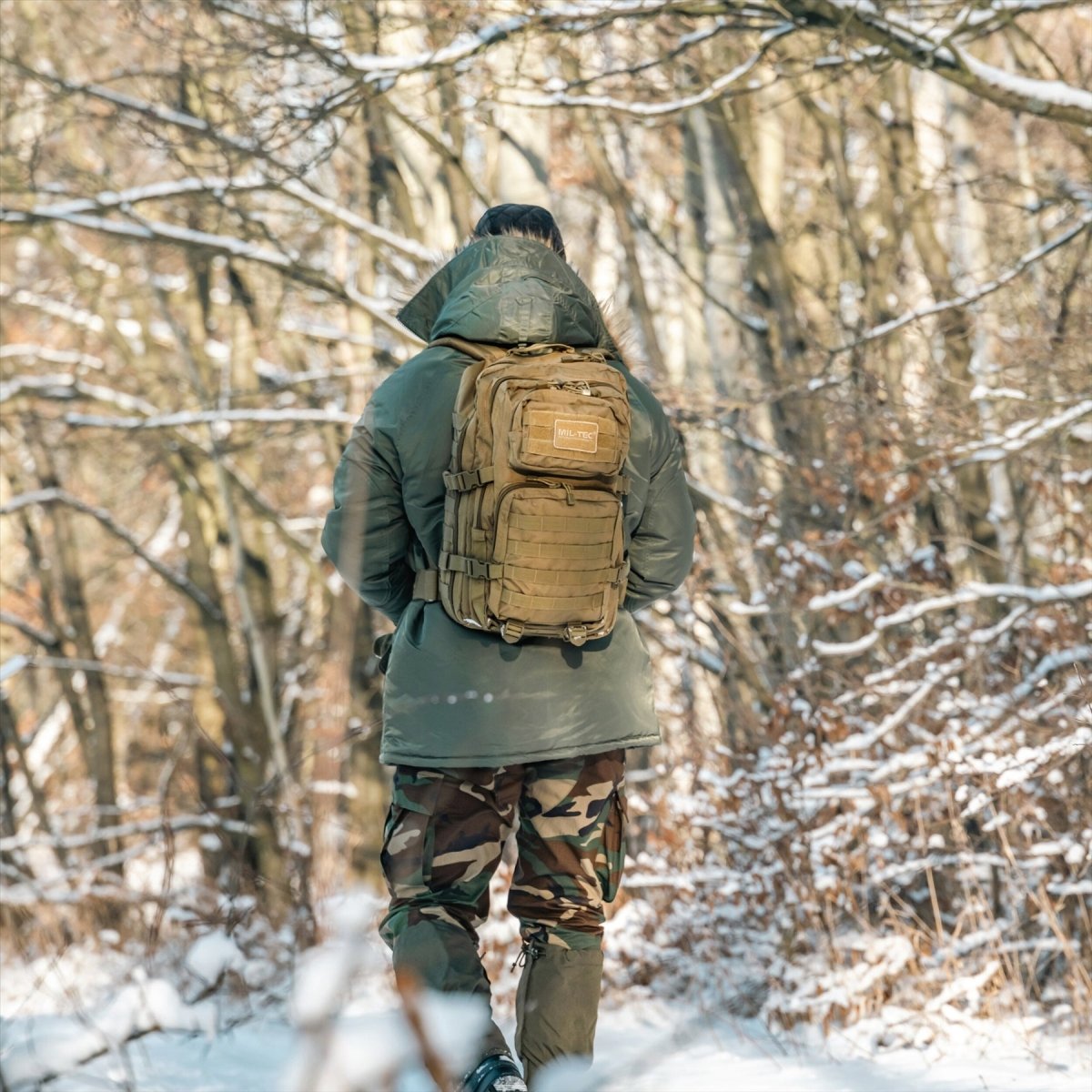 Mil-tec amerikansk attack taktisk ryggsäck 36L ergonomisk bildade vadderade axlar