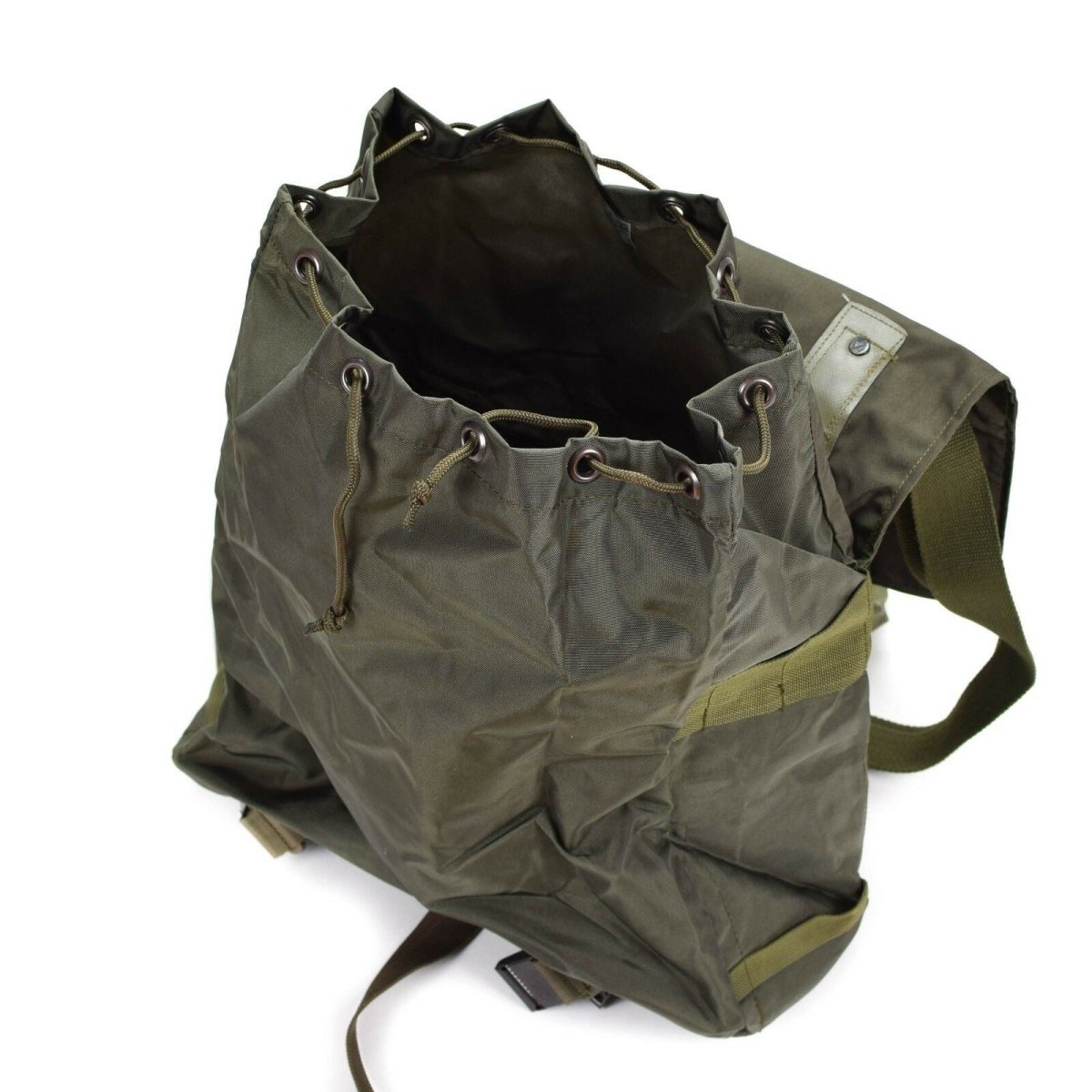 Original Österrikisk armé Combat Day Pack Military Issue Bag Haversack Olive