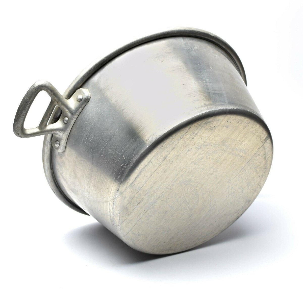 Original fransk armé stor matlagningspott. Aluminium militär mess tennpanna