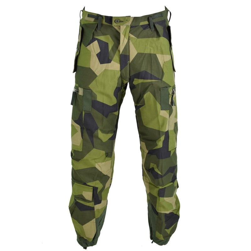 Swedish military M90 Splinter camouflage thermal tanker pants in heavyweight polycotton with secure pockets and suspenders.