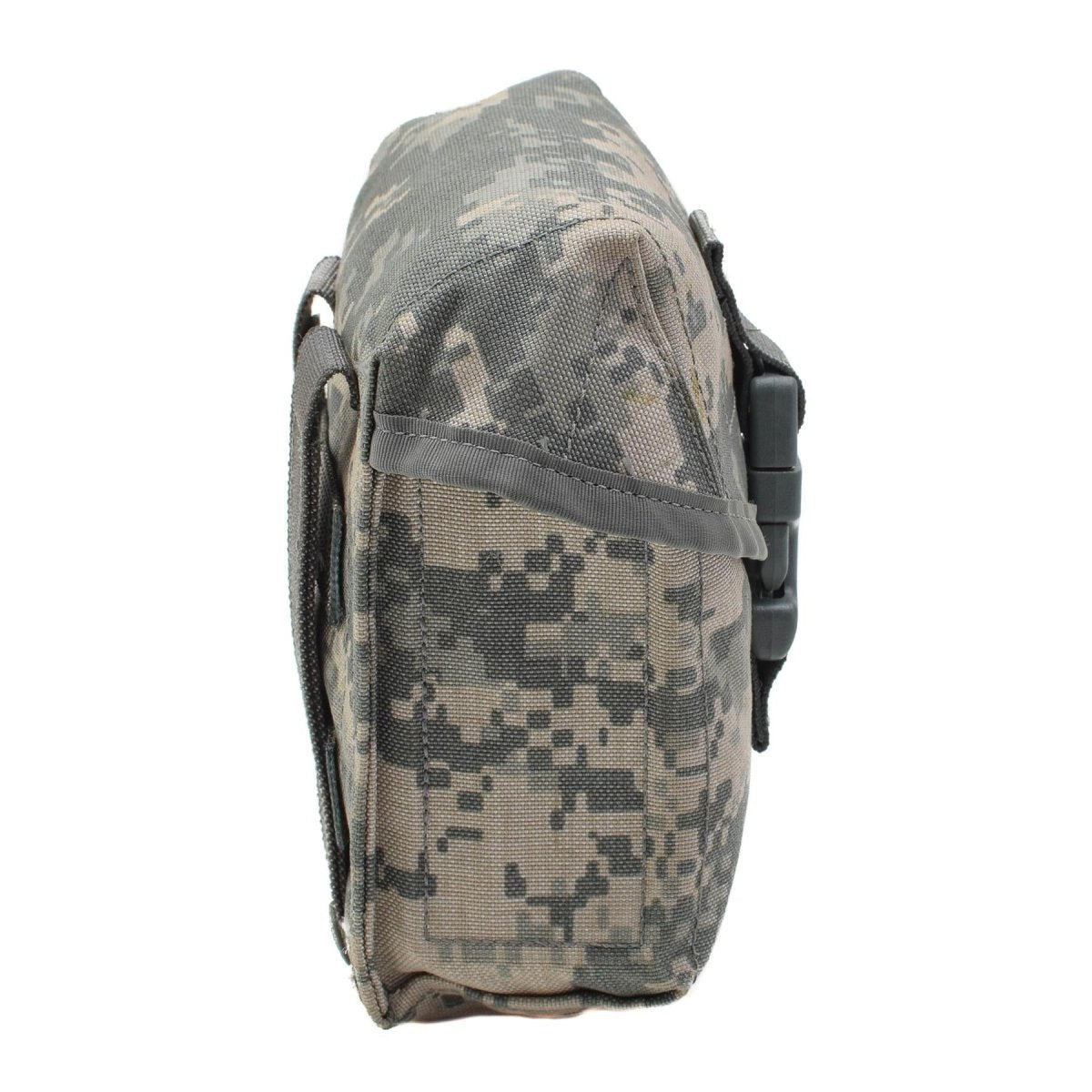 Original U.S. Military Individual First Aid Kit (IFAK) påse digital camo
