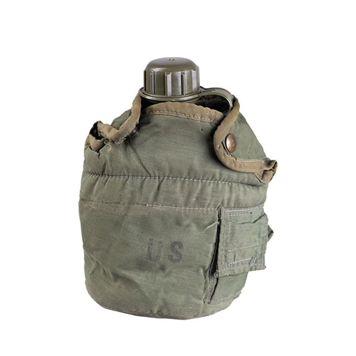 Original U.S. Military Plastic 0,75L Kantinfältsutrustningsskydd Army Issue Olive - GoMilitar
