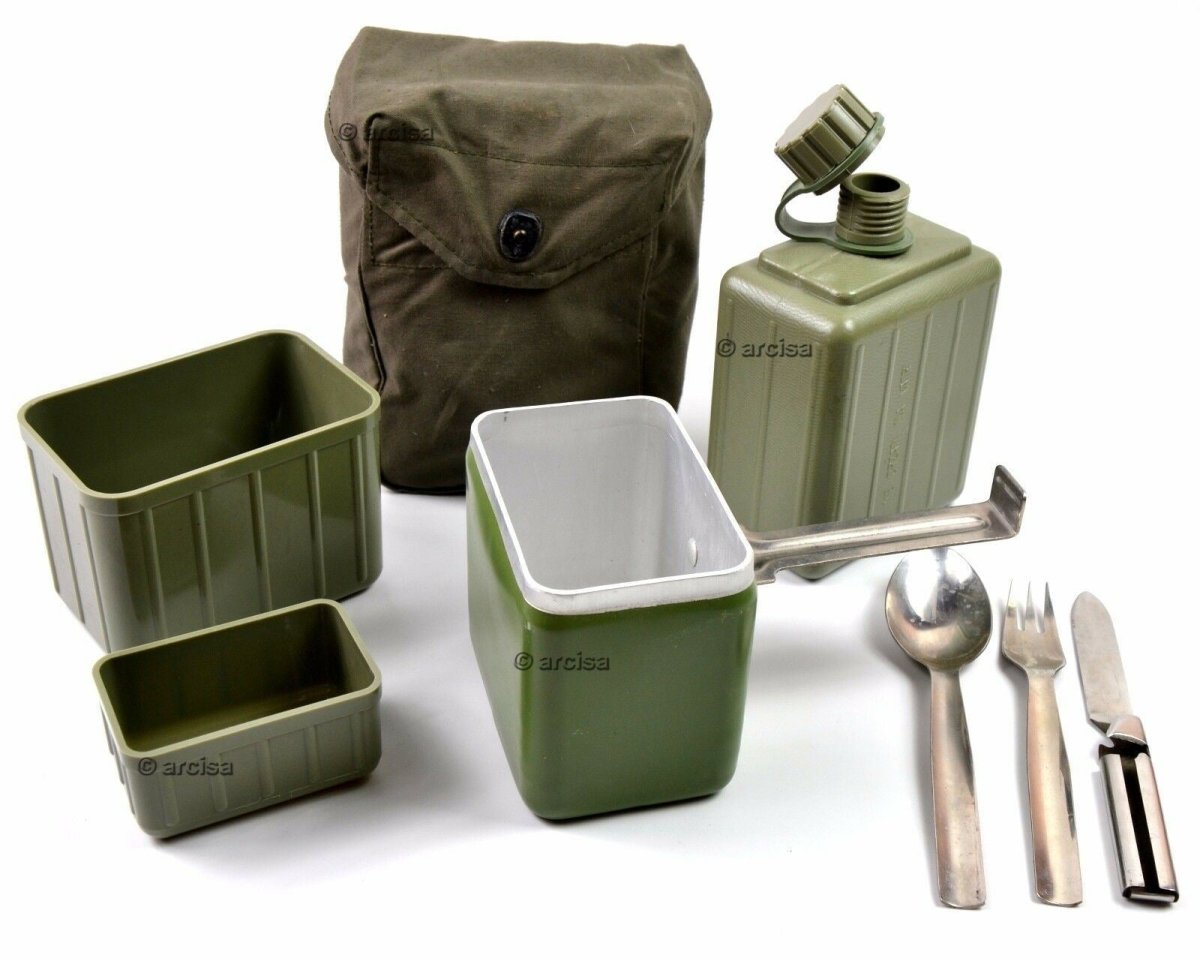 Original Jugoslavian Mess Kit. Army Military Mess Kit Canteen Cutlery